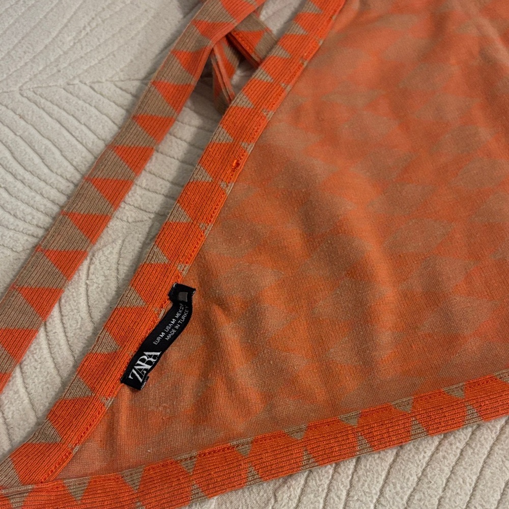 Zara Vibrant Orange and Beige Patterned Top